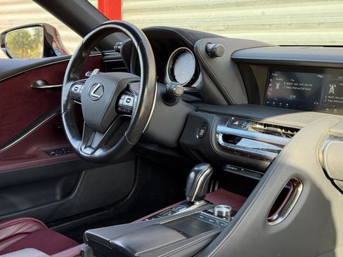 Used 2018 Lexus LC 500 500 image 18