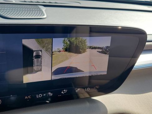 New 2026 Buick Enclave Preferred w/ Power Package FWD image 29