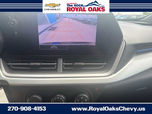 Used 2026 Chevrolet Trax LS w/ LS Convenience Package FWD image 20