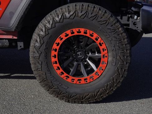 Used 2024 Jeep Wrangler Unlimited image 10