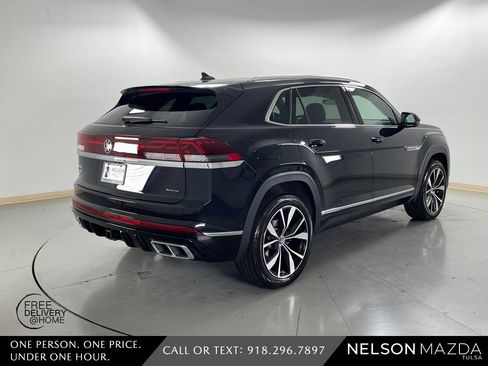 Used 2025 Volkswagen Atlas Cross Sport SEL Premium R-Line image 6