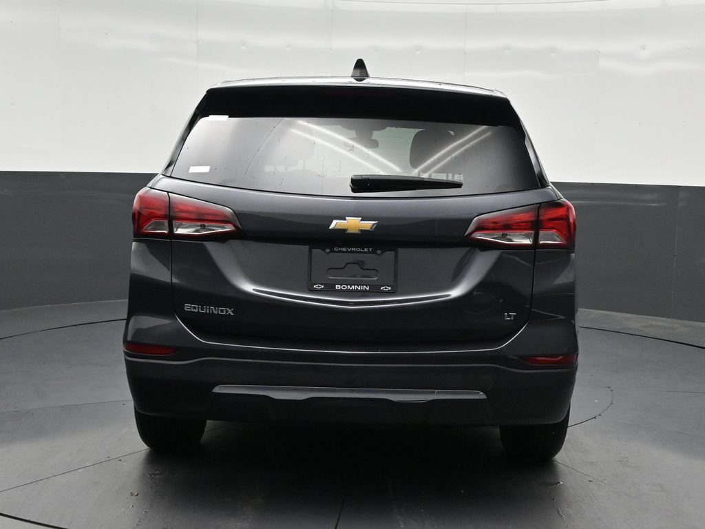 Used 2023 Chevrolet Equinox LT FWD image 4
