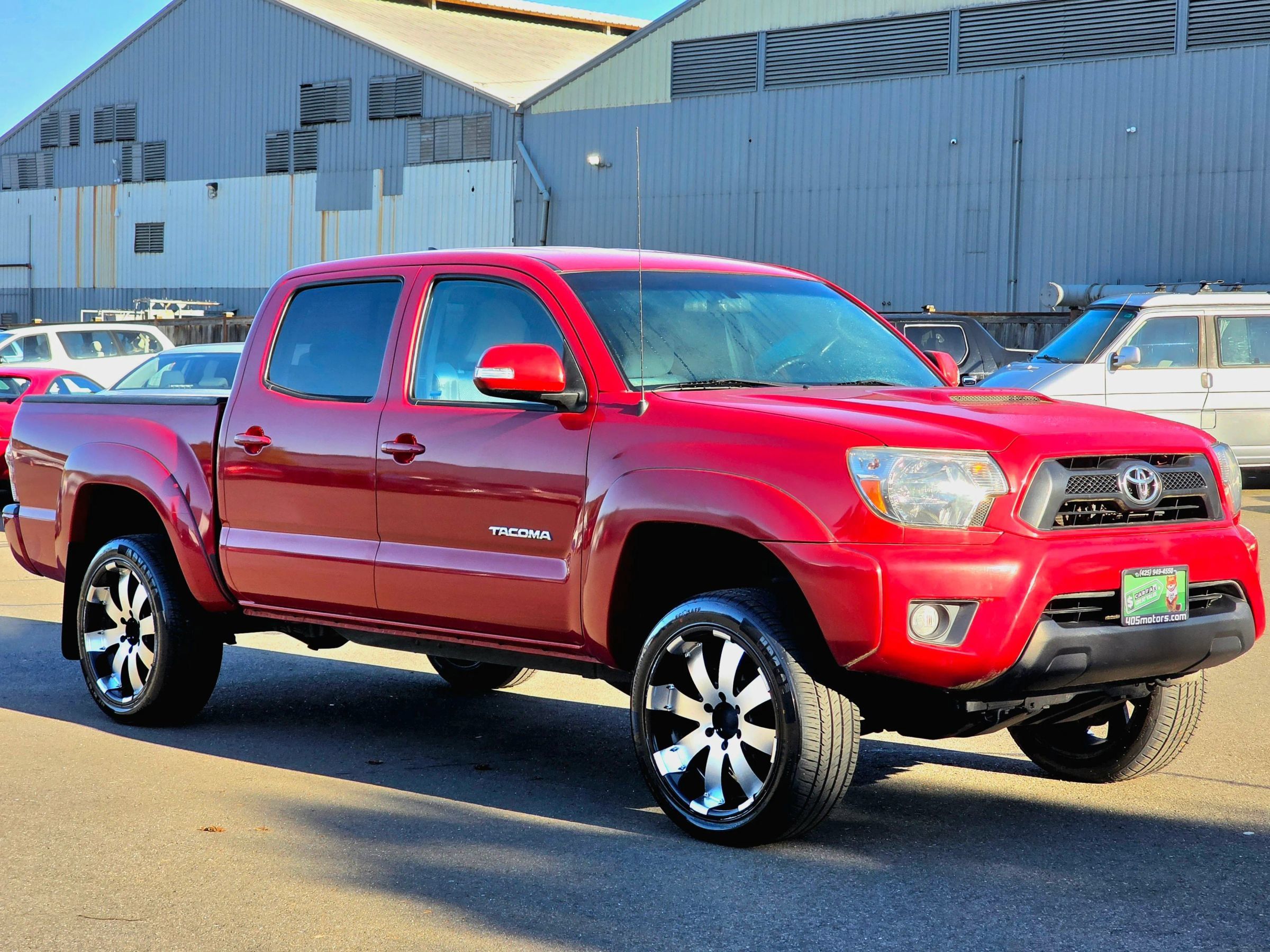 Used 2015 Toyota Tacoma 4x4 Double Cab w/ TRD Sport Package image 1