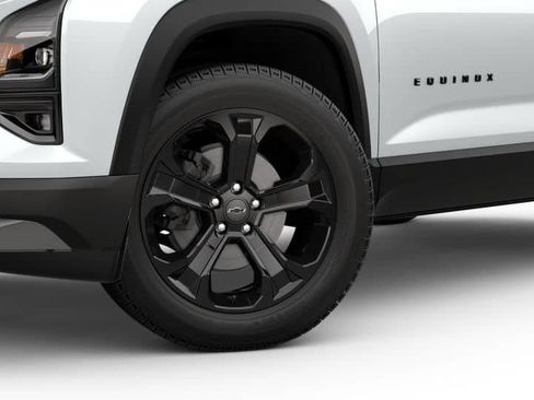 New 2026 Chevrolet Equinox LT image 6