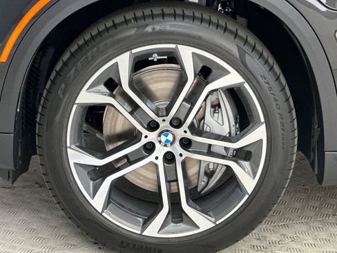 New 2026 BMW X5 xDrive50e w/ Parking Assistance Package AWD/4WD image 12