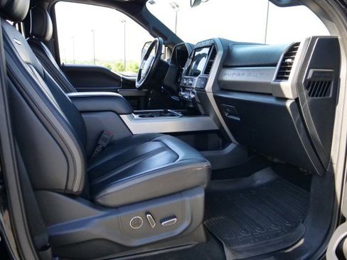 Used 2022 Ford F250 Platinum w/ Tremor Off-Road Package AWD/4WD image 44