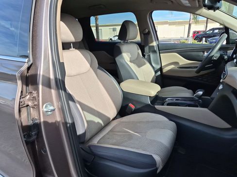 Used 2020 Hyundai Santa Fe SEL FWD image 31