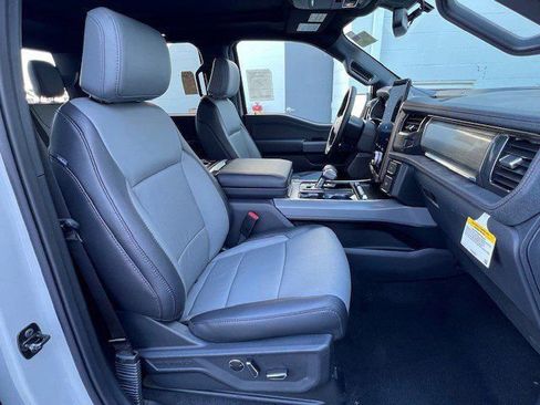 New 2025 Ford F150 Lightning Lariat image 18