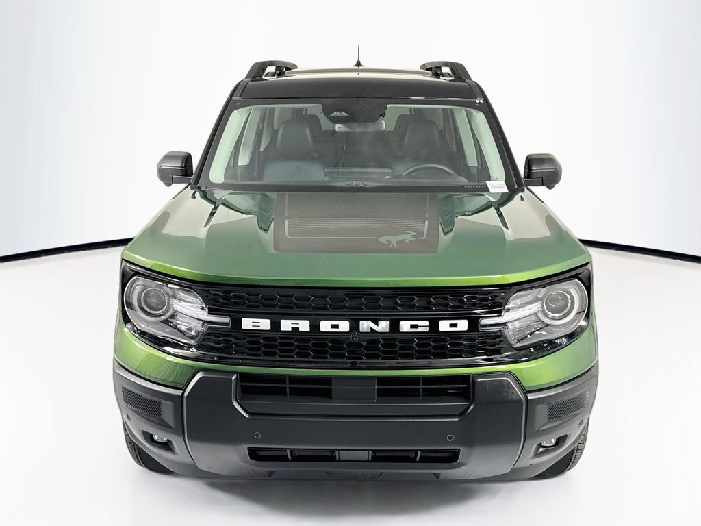 Used 2025 Ford Bronco Sport Outer Banks w/ Outer Banks Tech Package+ AWD/4WD image 2