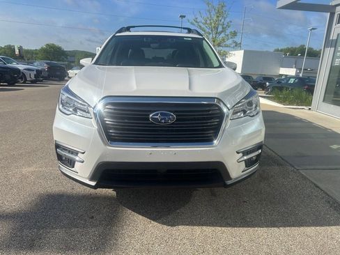 Used 2022 Subaru Ascent Limited w/ Technology Package AWD/4WD image 9