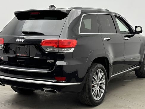 Used 2018 Jeep Grand Cherokee Summit image 10