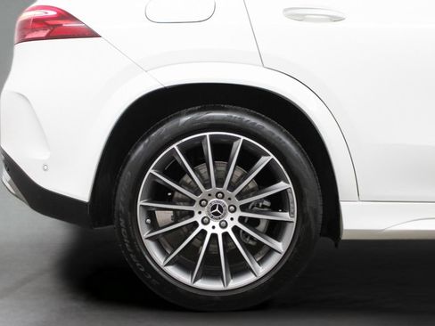 Used 2024 Mercedes-Benz GLE 450 4MATIC image 12