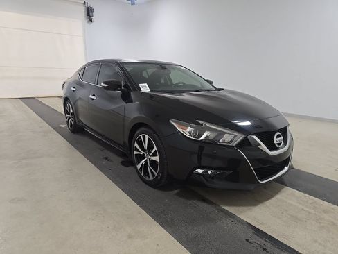 Used 2018 Nissan Maxima Platinum FWD image 2