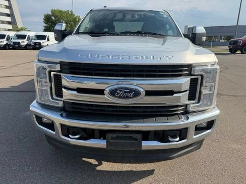 Used 2017 Ford F350 XLT w/ XLT Premium Package AWD/4WD image 5