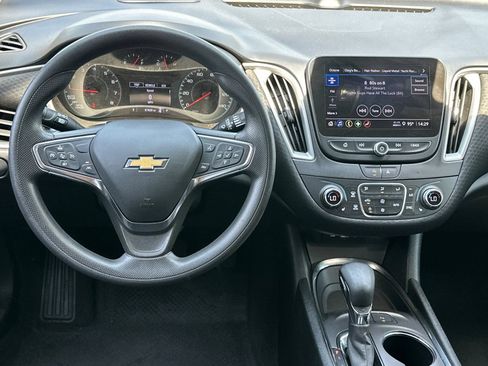 Used 2024 Chevrolet Malibu LT FWD image 18