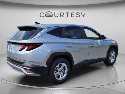 New 2026 Hyundai Tucson SE FWD image 5