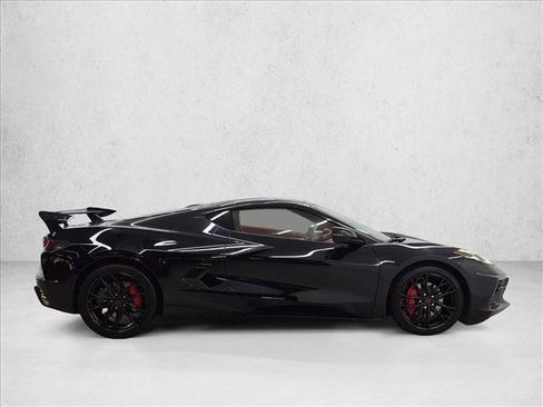 Used 2025 Chevrolet Corvette Stingray Premium Cpe w/ 3LT RWD image 4