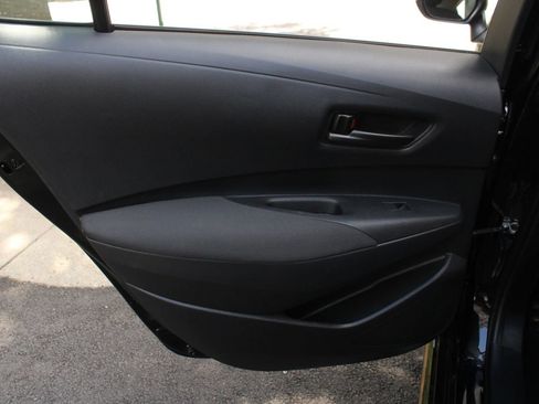 Used 2024 Toyota Corolla LE FWD image 21