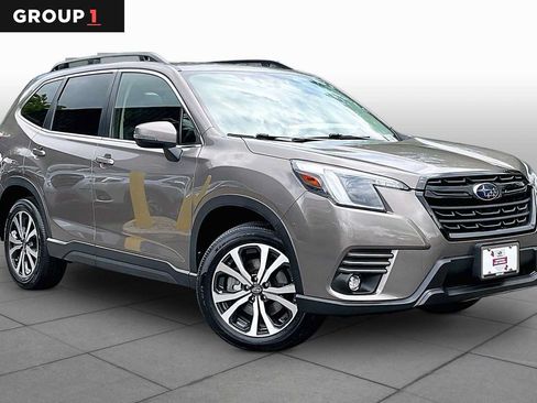 Used 2024 Subaru Forester Limited AWD/4WD image 3