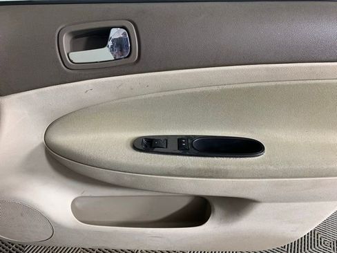 Used 2006 Chevrolet Cobalt LT image 26