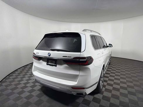 New 2026 BMW X7 xDrive40i image 9