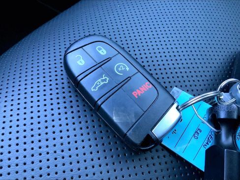 Used 2023 Chrysler 300 S w/ Comfort Group image 14