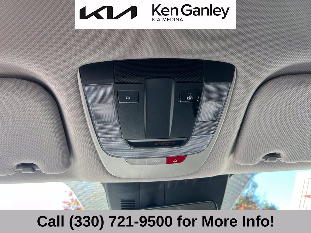 Certified 2022 Kia Sorento S AWD/4WD image 38