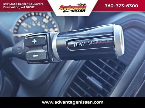 Used 2022 Nissan Titan SV w/ Accessory Utility Package image 16
