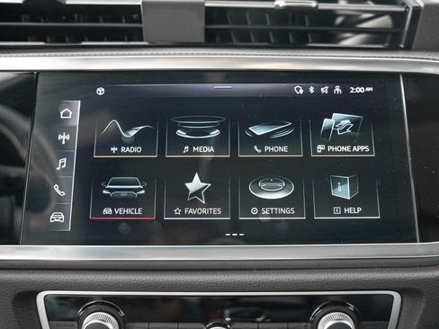 Certified 2025 Audi Q3 2.0T Premium Plus w/ Premium Plus Package AWD/4WD image 17
