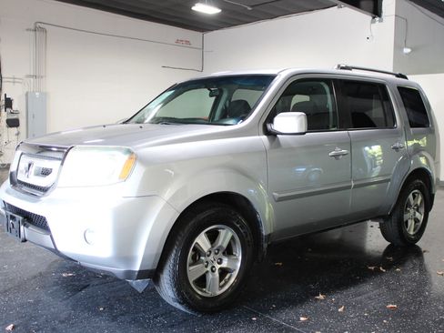 Used 2010 Honda Pilot EX image 7