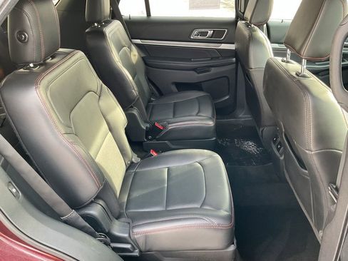 Used 2018 Ford Explorer Sport w/ Equipment Group 401A AWD/4WD image 20