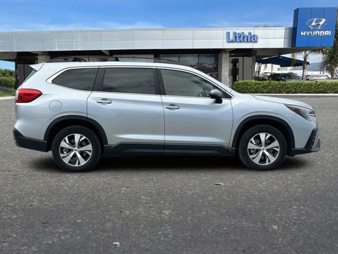 Used 2023 Subaru Ascent Premium w/ Convenience Package AWD/4WD image 9