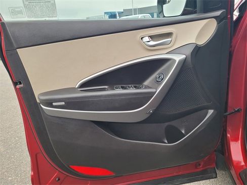 Used 2016 Hyundai Santa Fe Sport image 18