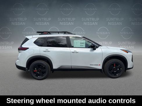 Used 2026 Nissan Rogue SV AWD/4WD image 7