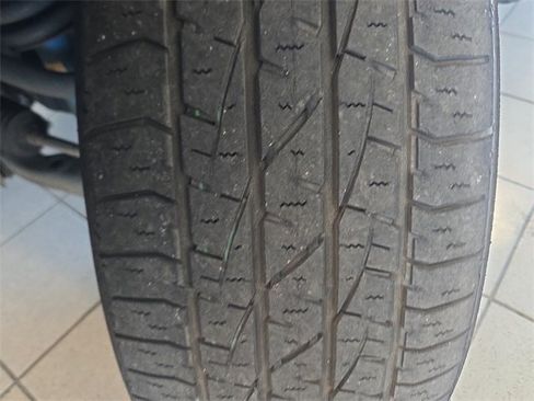 Used 2016 Toyota Tacoma TRD Sport image 23