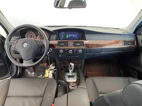 Used 2010 BMW 535i xDrive Wagon image 15