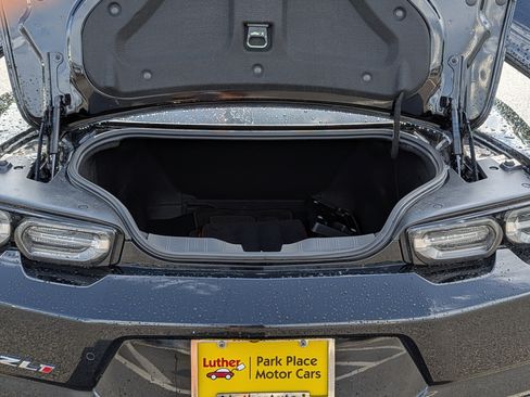 Used 2019 Chevrolet Camaro ZL1 RWD image 22