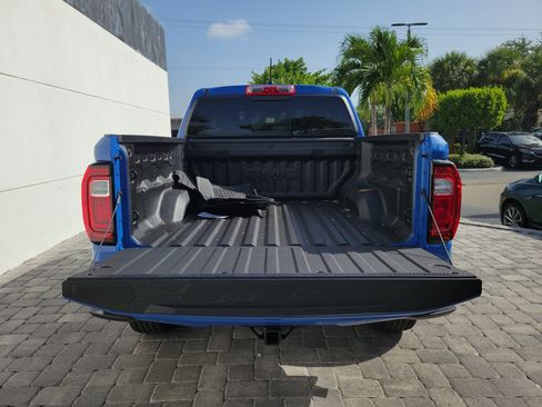 New 2026 GMC Canyon Elevation RWD image 10