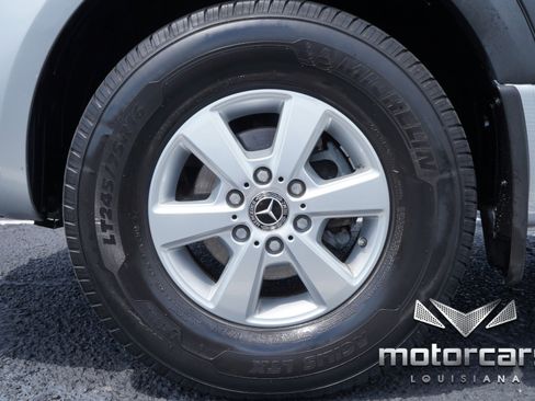 Used 2020 Mercedes-Benz Sprinter 2500 image 17