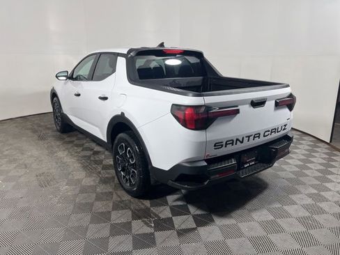 Used 2023 Hyundai Santa Cruz SEL image 7