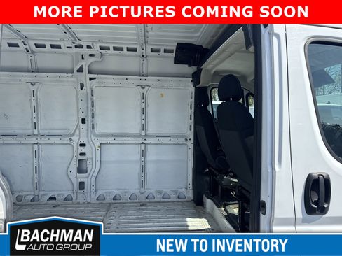 Used 2023 RAM ProMaster 2500 image 4