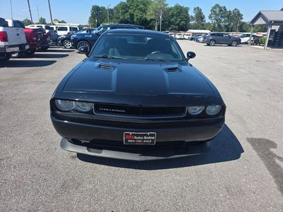 Used 2012 Dodge Challenger SXT