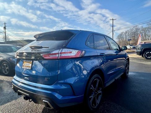 Used 2019 Ford Edge ST w/ Cold Weather Package image 5
