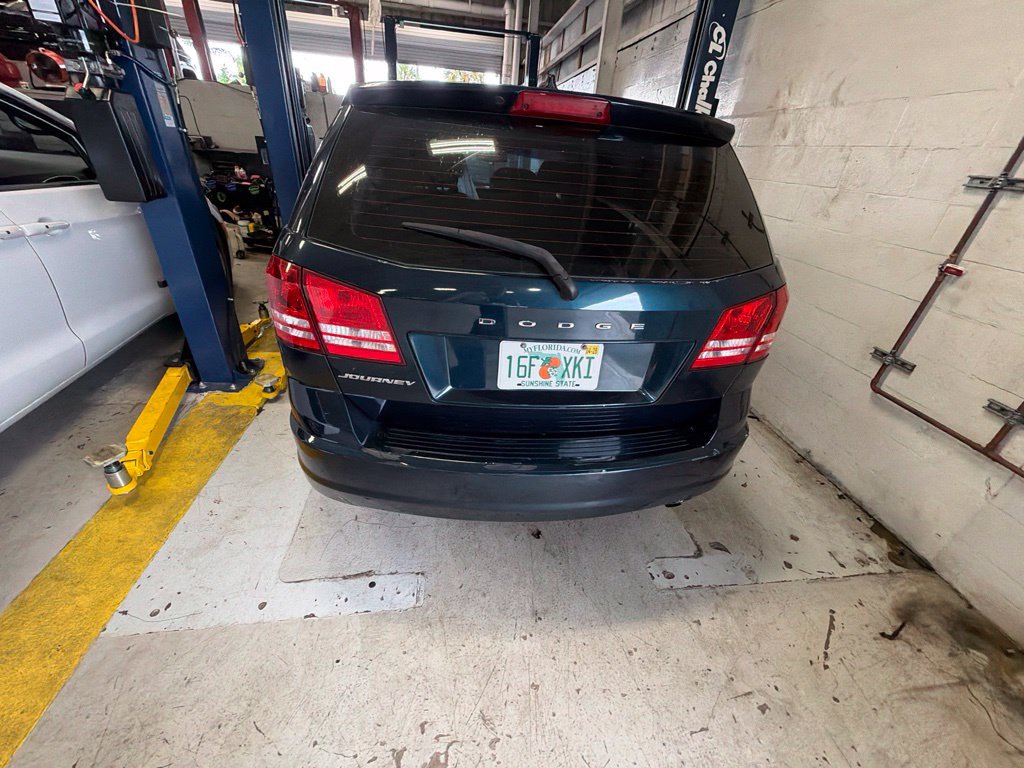 Used 2014 Dodge Journey American Value Package w/ Flexible Seating Group FWD image 18