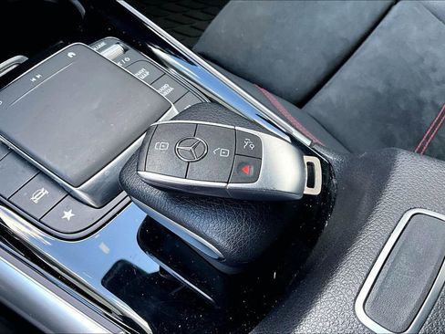 Certified 2023 Mercedes-Benz GLA 250 4MATIC image 10