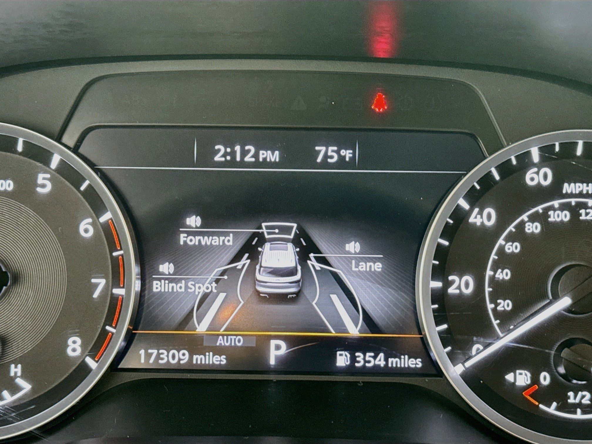 Used 2025 INFINITI QX60 Pure AWD/4WD image 16
