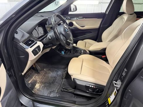Used 2018 BMW X1 xDrive28i w/ Convenience Package AWD/4WD image 12