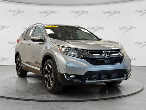 Used 2017 Honda CR-V Touring image 2