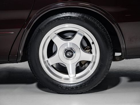 Used 1995 Chevrolet Impala SS image 10