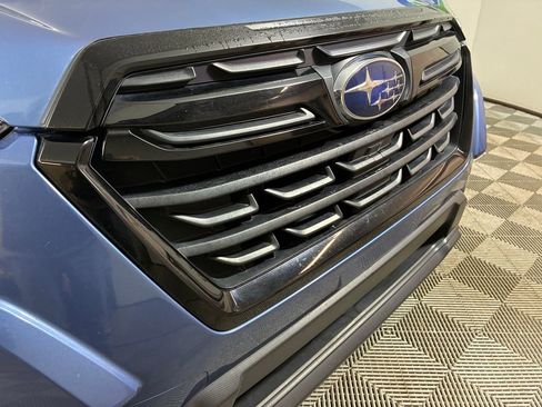 Used 2023 Subaru Forester image 32